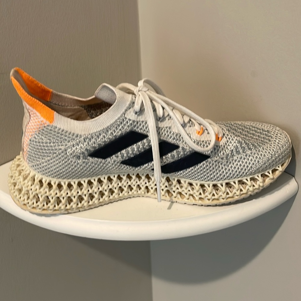 EUC Adidas running shoes